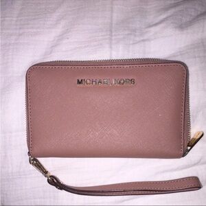 Michael Kors Dusty Rose Zip Wristlet Wallet